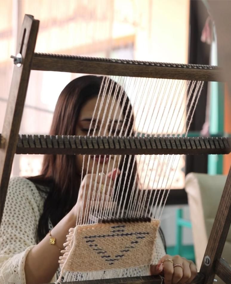 marrakech workshop, weaving class marrakech, artisan experience marrakech, things to do in marrakech, authentic cultural activity, craft workshop marrakech