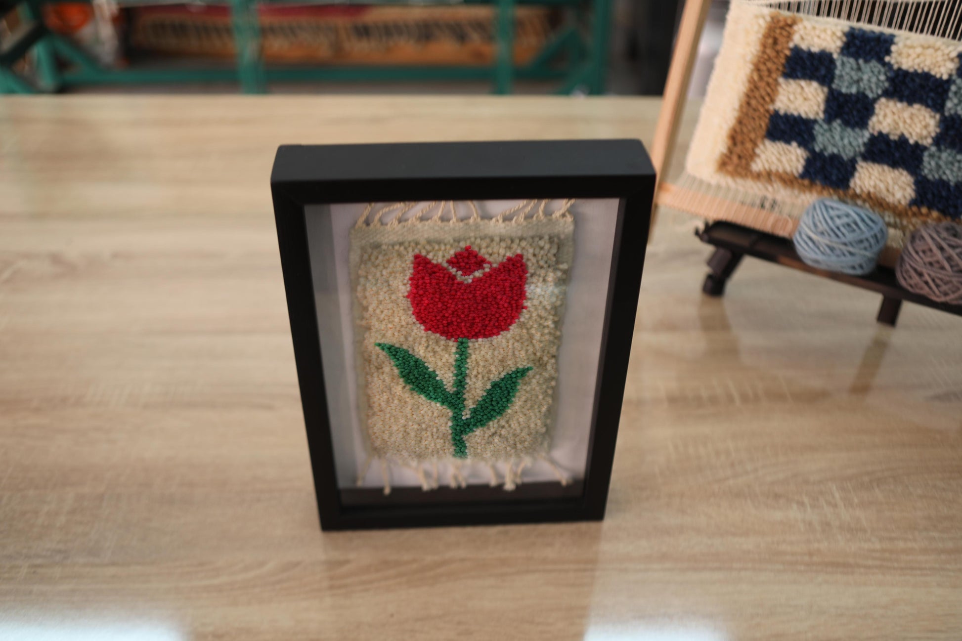 tulip moroccan rug, red tulip wool rug, floral moroccan wall decor, hand-knotted tapestry, knot by knot rug art, boho flower textile, small framed wool rug, artisan moroccan rug, moroccan tulip wall hanging, 25x31 cm floral decor
