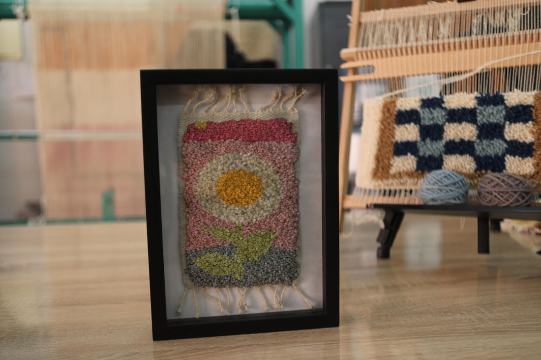 Daisy Bloom Framed Moroccan Rug Wall Art – Hand-Knotted Wool Tapestry (25x31 cm)