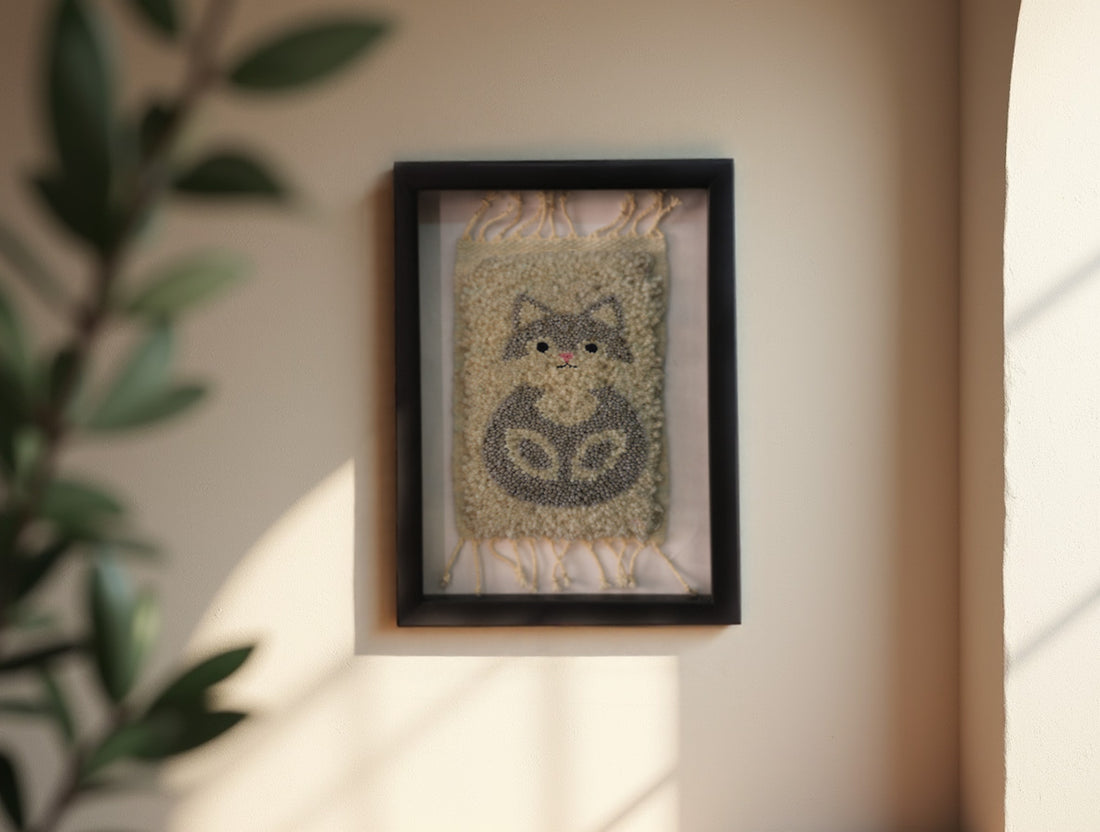 moroccan rug, cat curled rug, hand knotted wool art, cat tapestry wall decor, wool cat rug, knot by knot rug, 25x31 cm framed rug, handmade moroccan textile, cozy nursery decor, modern boho cat wall art
